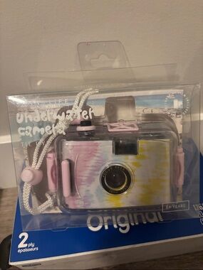 Sunny life under water camera